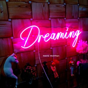 Dreaming” Neon Sign for Room Decoration and Gifting